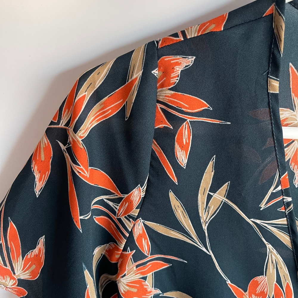 Sienna Sky Faux Wrap Tropical Blouse Size XS - Picture 2 of 8